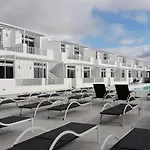 ** Gracioseros ** Sol Y Piscina פוארטו דל כרמן