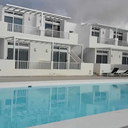 Apartment Gracioseros Sol Y Piscina Puerto del Carmen (Lanzarote)