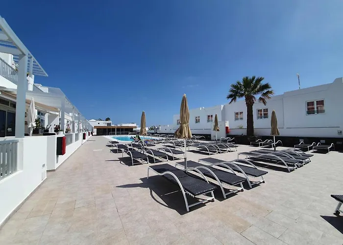 Apartment ** Gracioseros ** Sol Y Piscina Puerto del Carmen (Lanzarote)