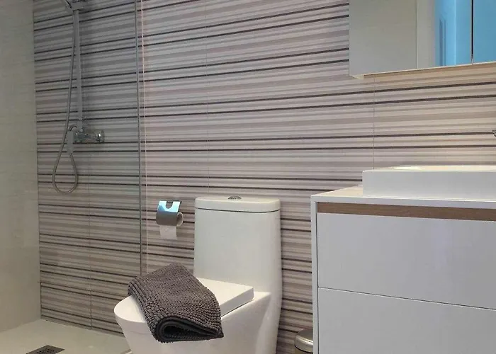 Gracioseros Sol Y Piscina