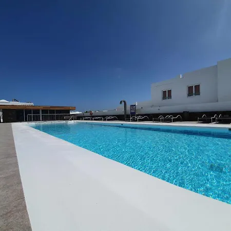 ** Gracioseros ** Sol Y Piscina Apartament