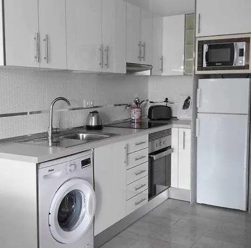 ** Gracioseros ** Sol Y Piscina Apartament